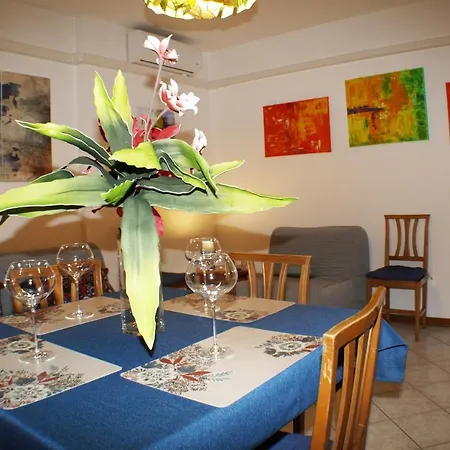 Appartement I *